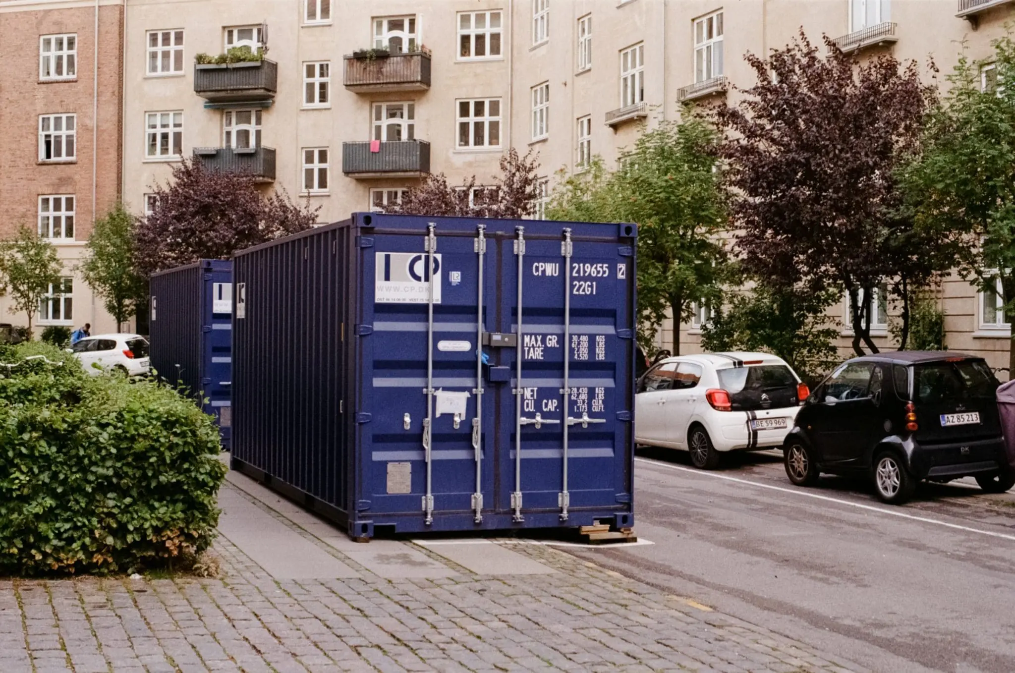 Test containers